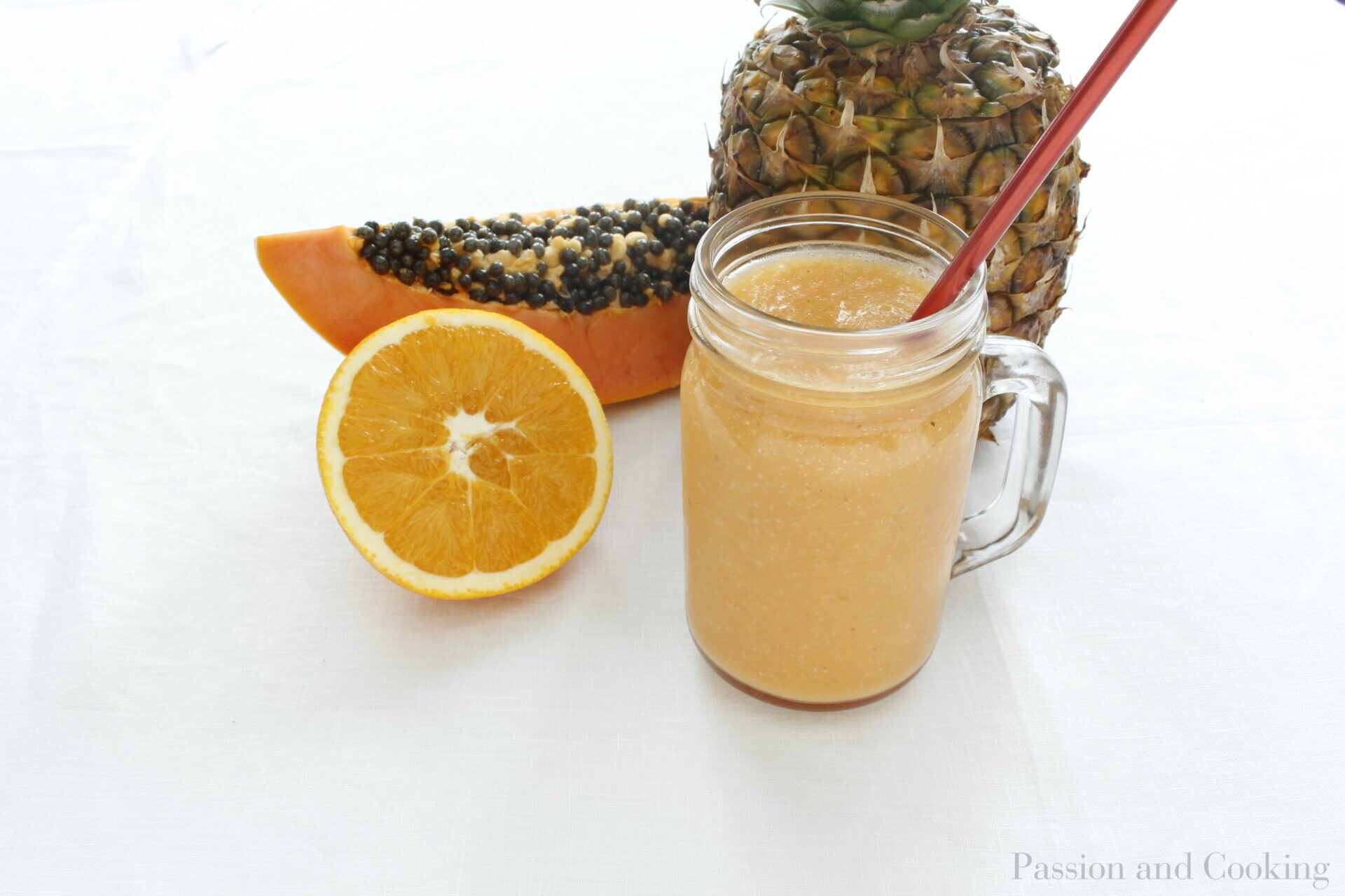 Anti-aging Golden orange smoothie